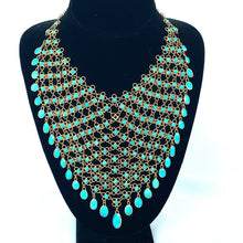  75.00 cttw Turquoise 18K Yellow Gold Necklace 10373