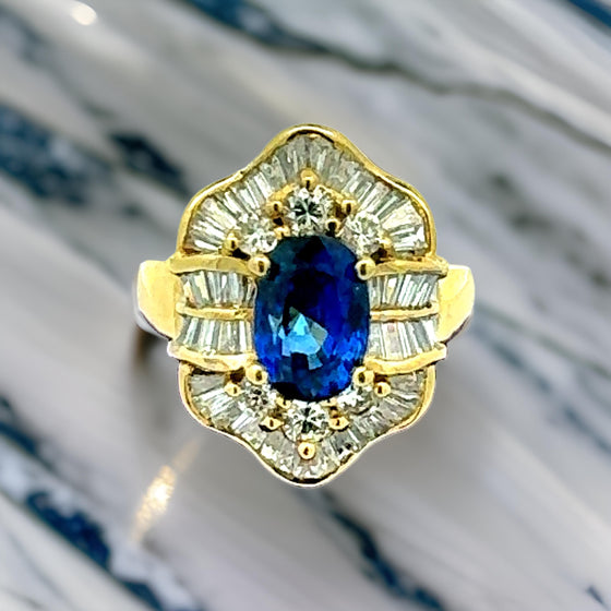 Estate Fine 2.27 ct Sapphire & 1.38 cttw Diamond 18K Yellow Gold Ring 15064