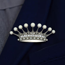  Designer Mikimoto Cultured Pearl and Platinum Crown Brooch