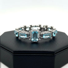  Modern Diamond and Blue Topaz 18K White Gold Bracelet