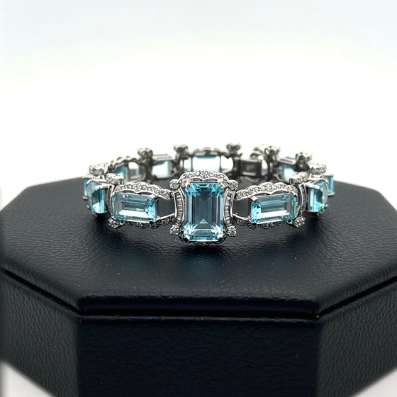 Modern Diamond and Blue Topaz 18K White Gold Bracelet