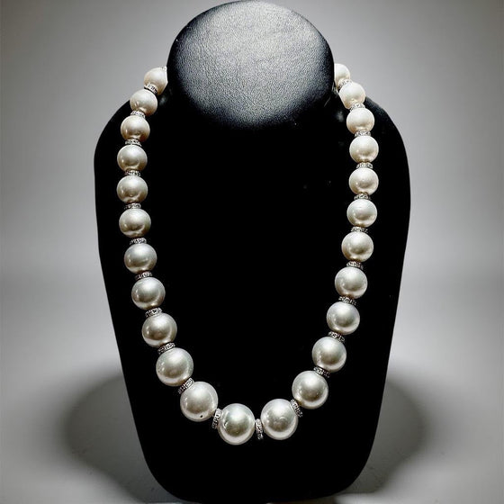 13.20mm to 15.70 mm South Sea Pearl and Diamond Necklace