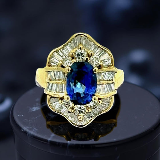Estate Fine 2.27 ct Sapphire & 1.38 cttw Diamond 18K Yellow Gold Ring 15064