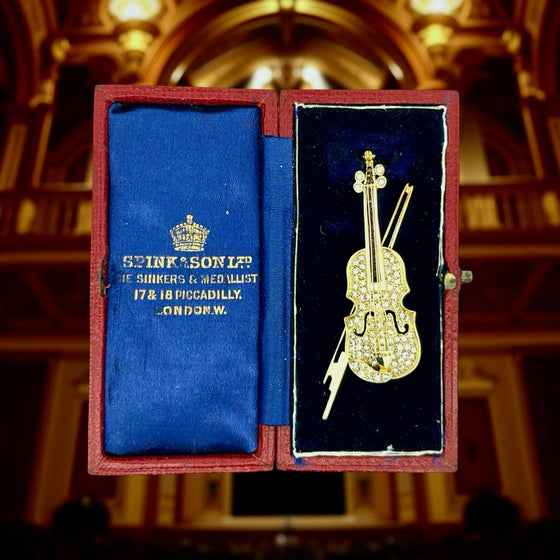 Violin Diamond and Ruby Pendant/Brooch 18kt Yellow Gold