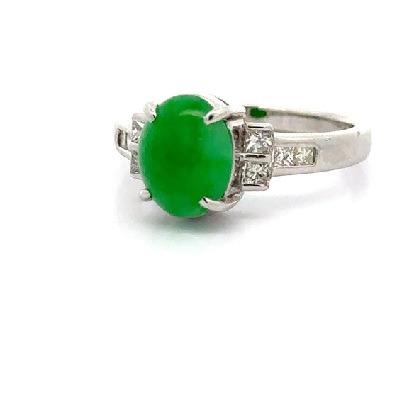Fine Jade and Diamond Platinum Ring