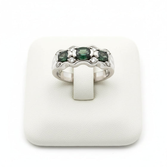 Color Change Alexandrite and Diamond Platinum Ring