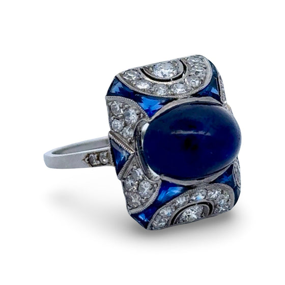 Art Deco 5.30 ct No Heat Sapphire (GIA), Diamond and Platinum Ring