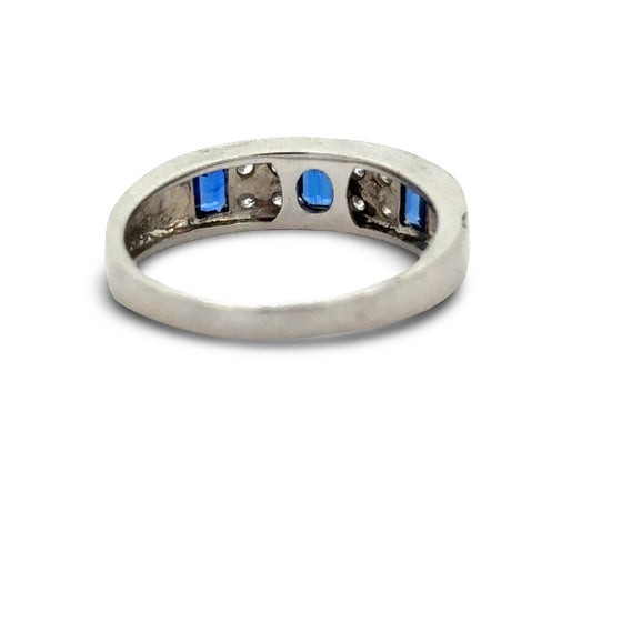 Fine Sapphire and Diamond Ring