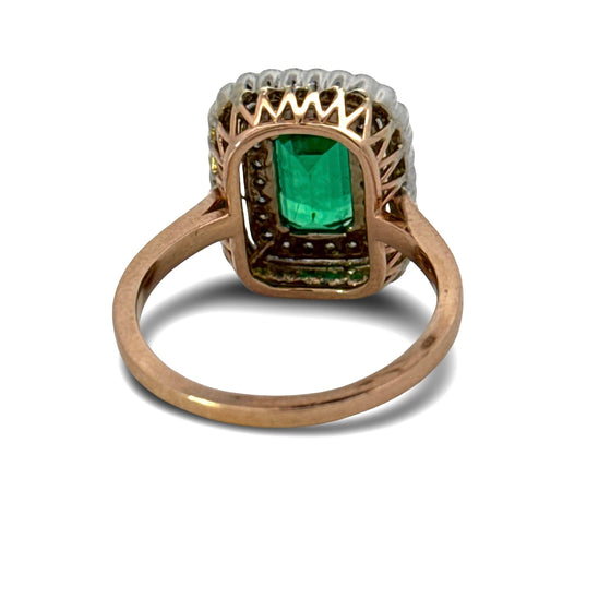 Modern Fine Emerald and Diamonds 14K Yellow/White Gold Ring