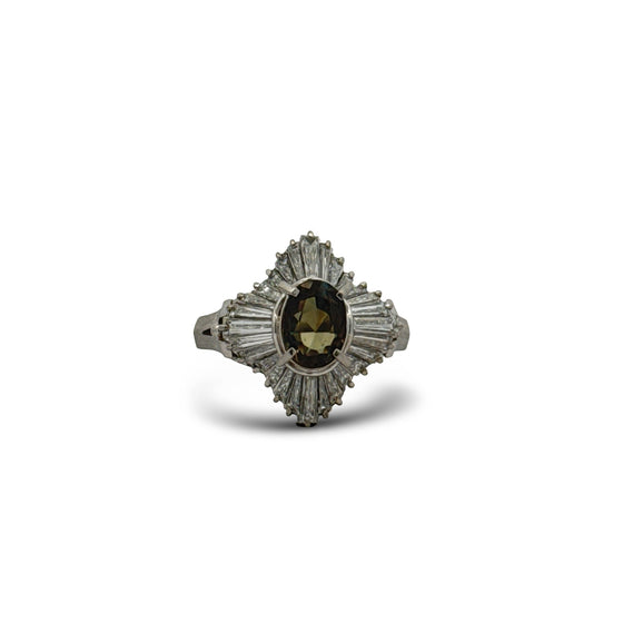 1970's Color Change Alexandrite and Diamond Platinum Ring