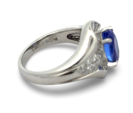 Tanzanite and Diamond Platinum Ring