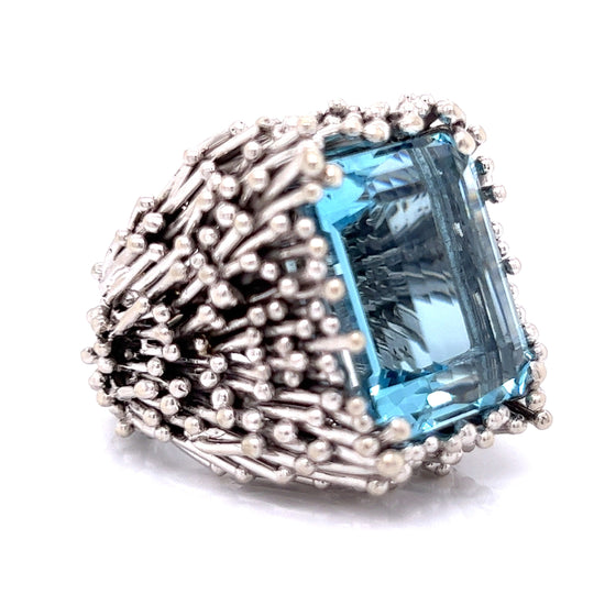 Designer 20.20 Carat Aquamarine Estate Ring